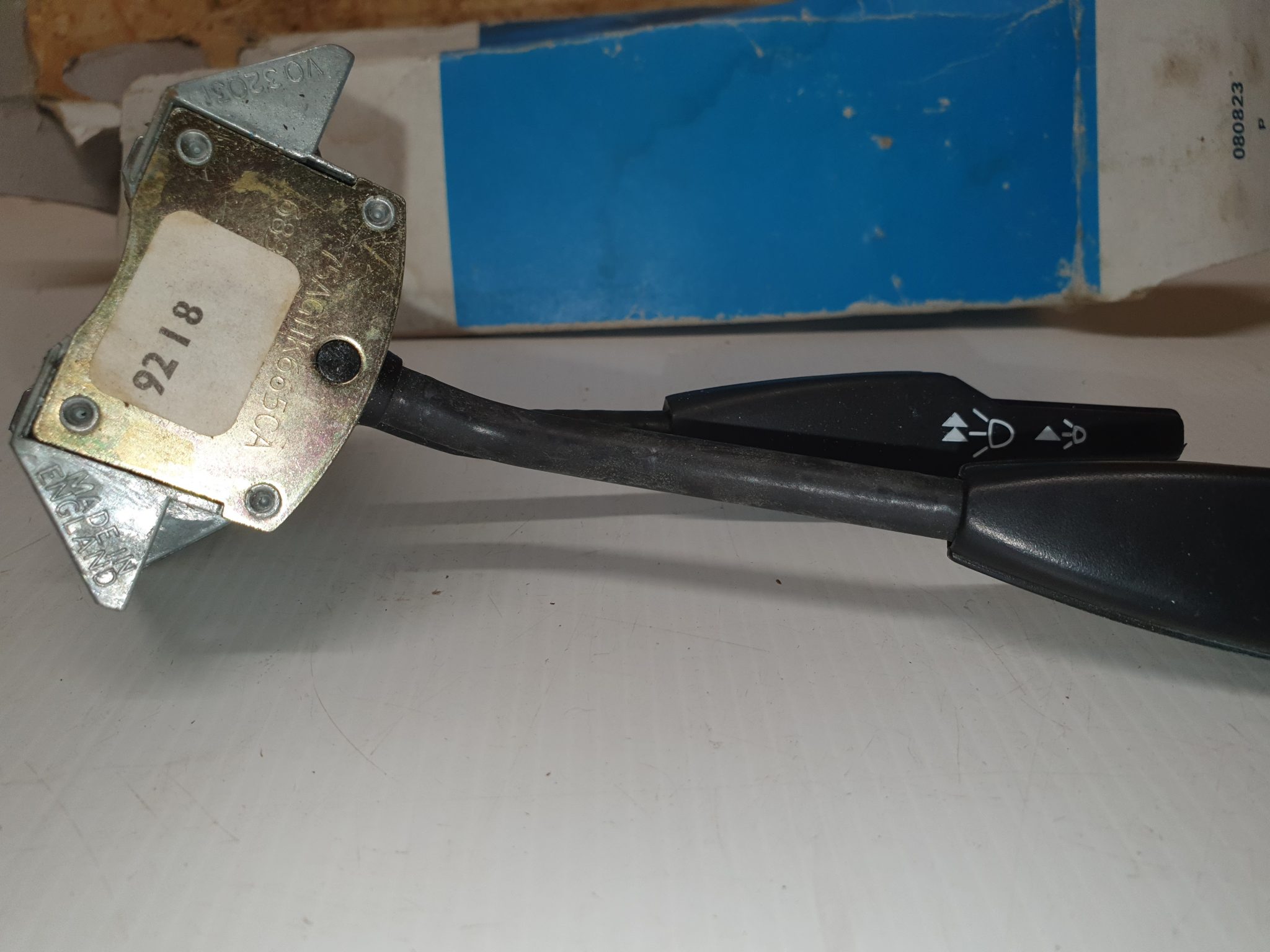 Escort mk2 Genuine Ford Wiper and Light Stalk escortspares.co.uk