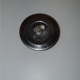 1470289 Ford locking fuel cap