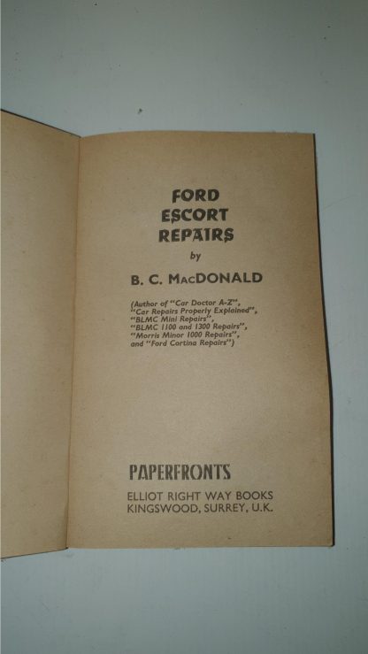 Ford Escort Repairs book - Image 2
