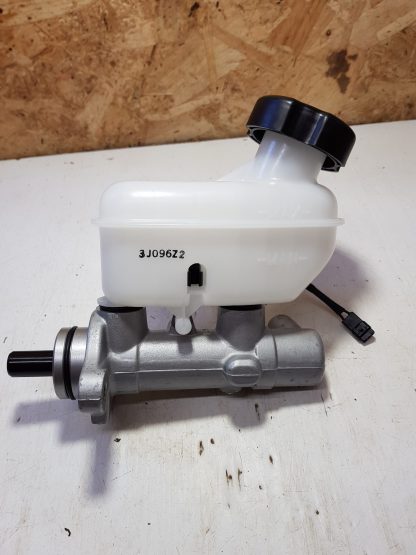 Kia Sedona 2.5, 2.9 Brake master cylinder 1999 - 2007 - Image 3
