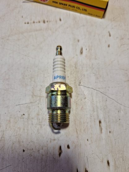 Ngk Spark plug 2922 APR6FS